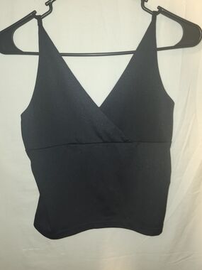 Women's Black V-Neck Sleeveless Tank Top